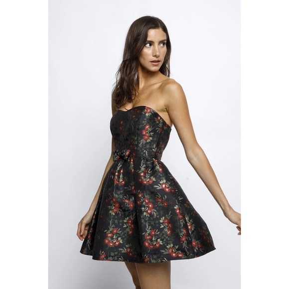 Storia Bow Waist Holiday Strapless Mini Dress Fit Flare L nwot - Picture 4 of 5